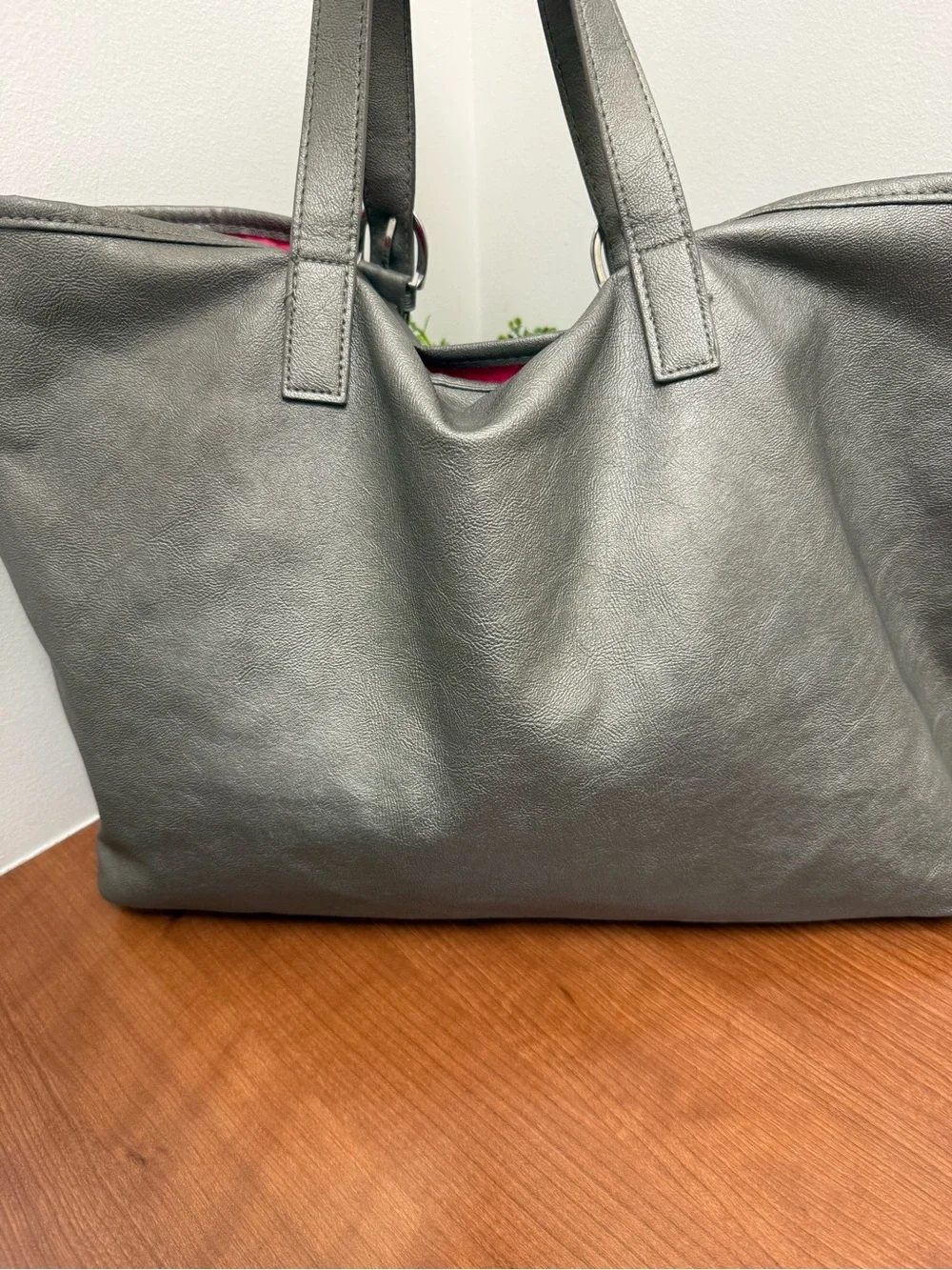 Vince Camuto Gray Faux Leather Tote